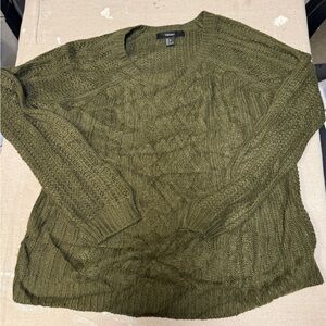 Women’s Forever 21 Forest Green Crewneck Sweater